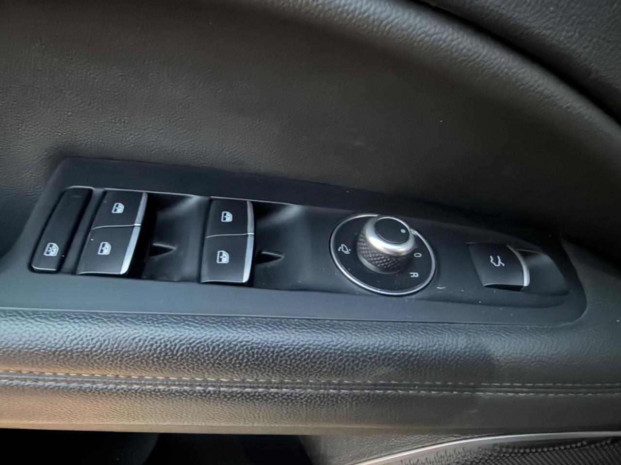 Alfa Romeo Stelvio 2.2 Turbodiesel 210 CV AT8 Q4 Executive
