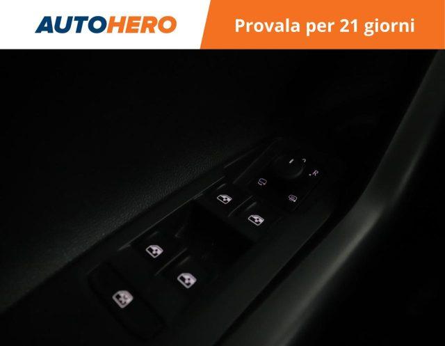 VOLKSWAGEN Polo 1.0 TSI DSG Life