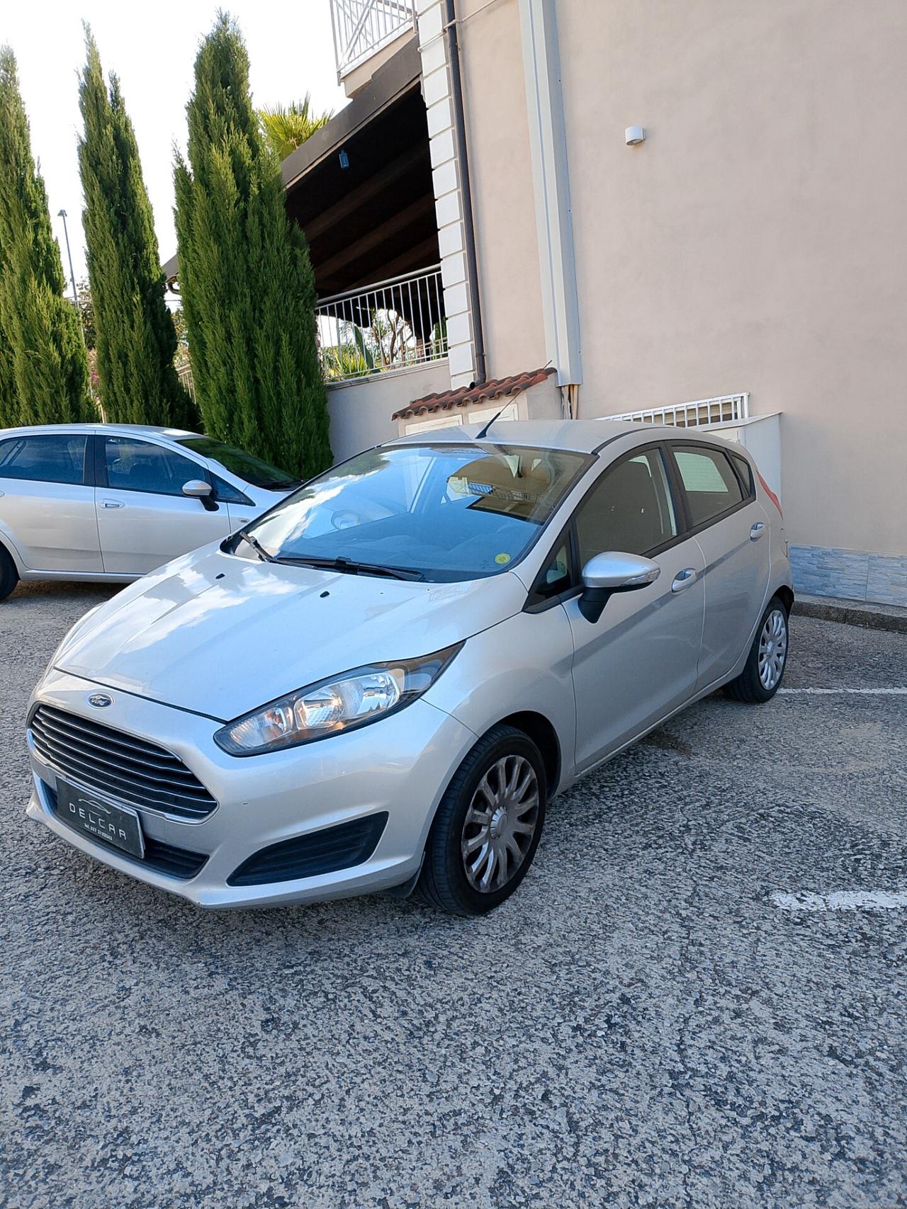 Ford Fiesta 1.5 TDCi 75CV 5 porte