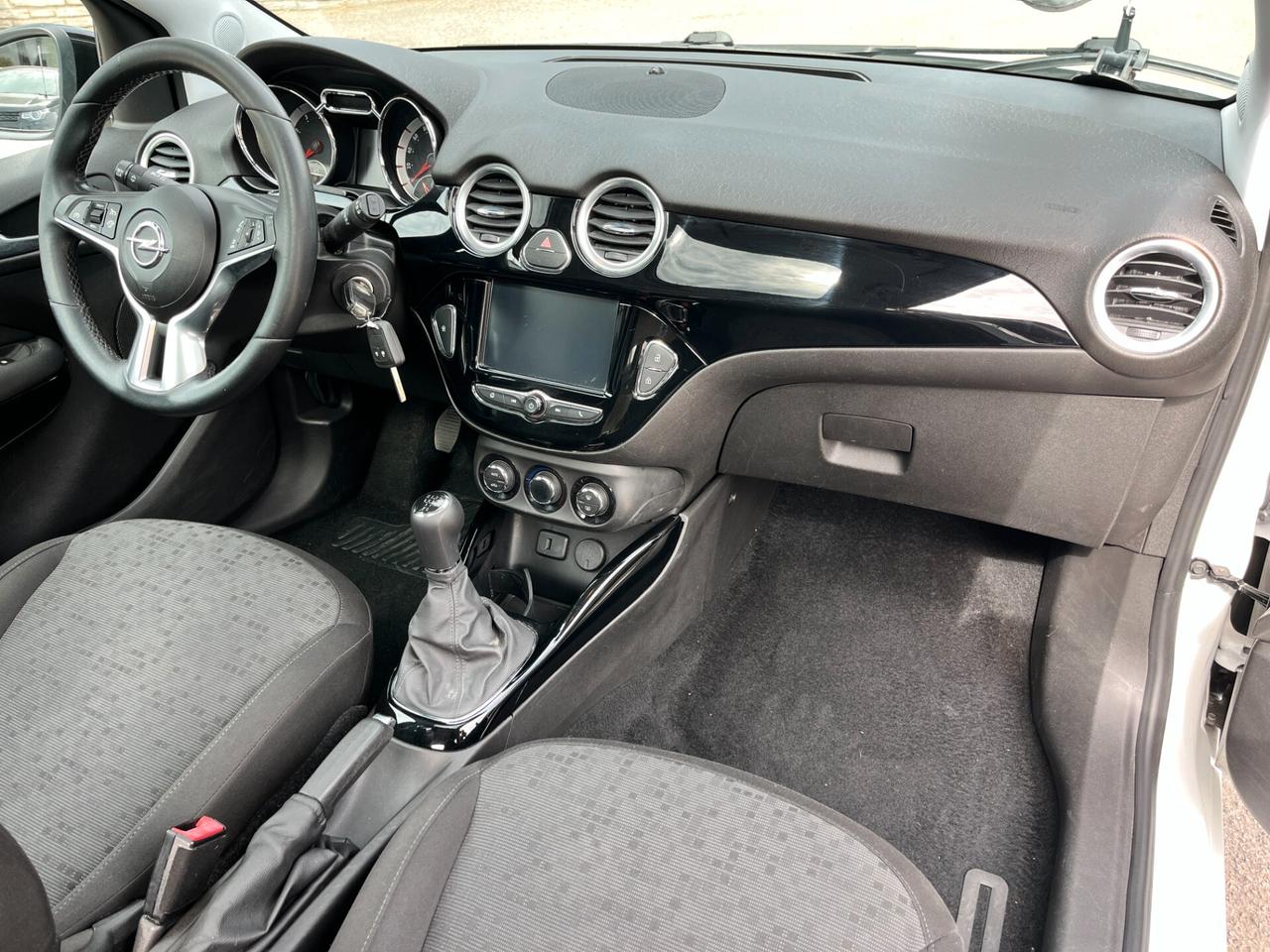 Opel Adam 1.2 70 CV