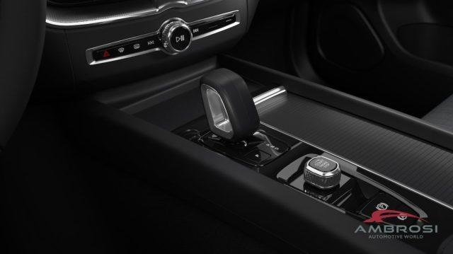 VOLVO XC60 B5 AWD Mild hybrid Benzina Core