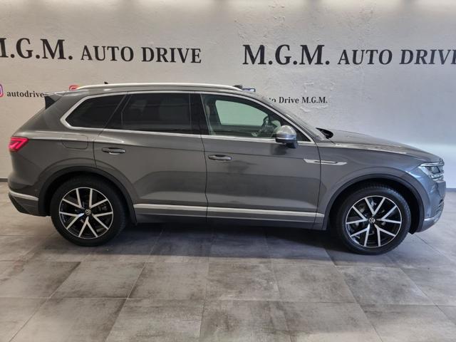 VOLKSWAGEN Touareg 3.0 V6 TDI SCR Elegance