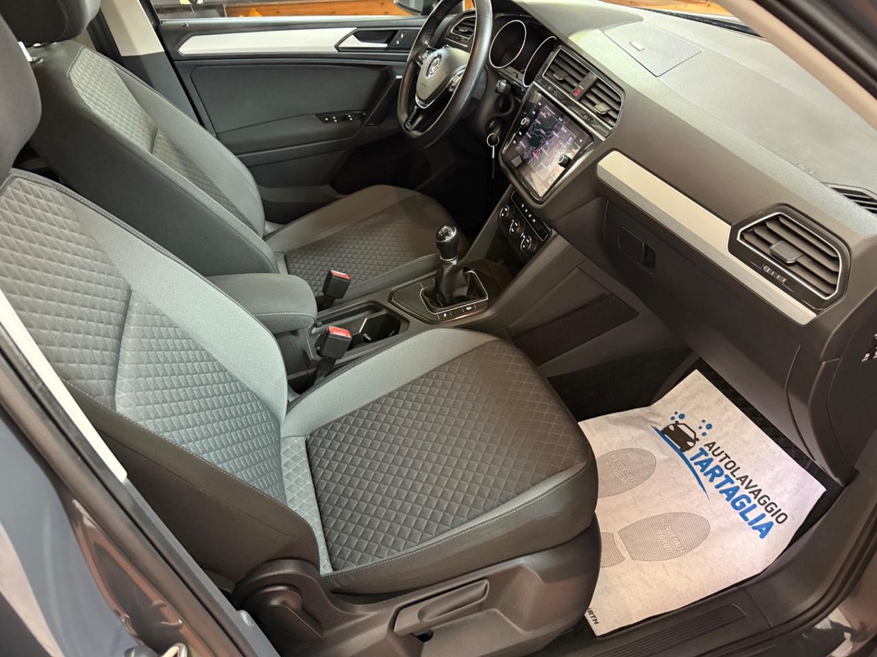 Volkswagen Tiguan 1.6 TDI SCR Sport BlueMotion Technology
