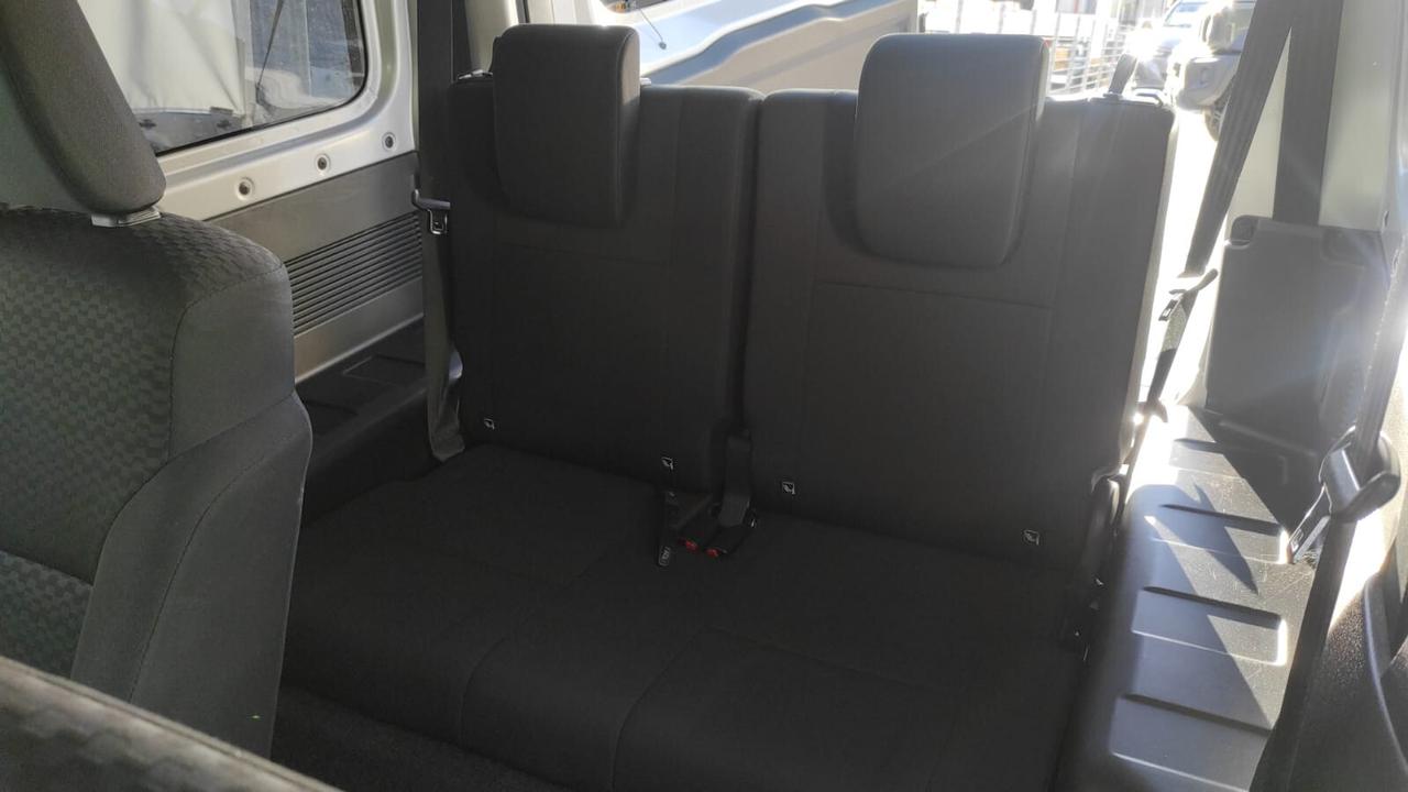 SUZUKI JIMNY 1.5 BENZINA 102CV 4X4 GANCIO TRAINO