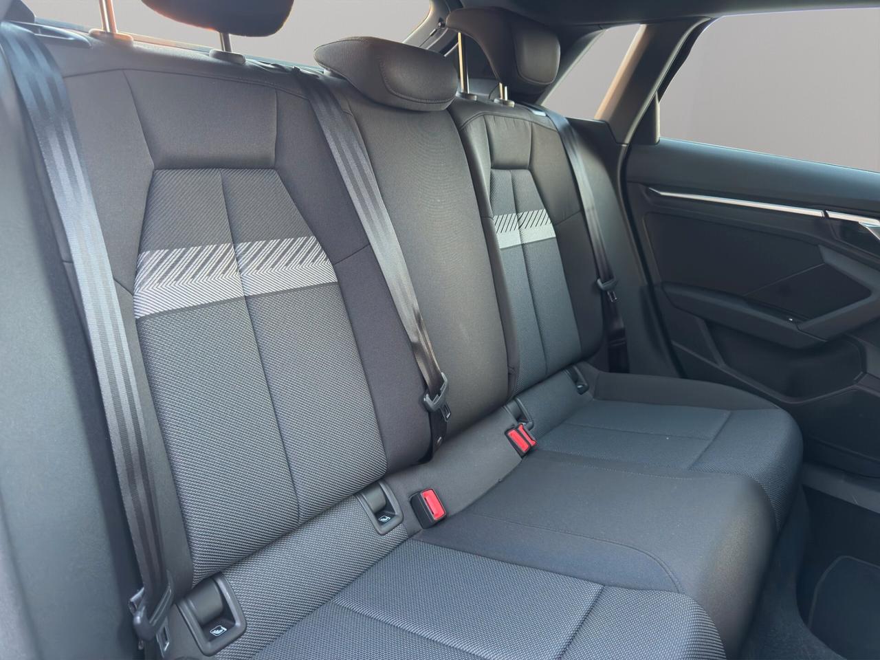 Audi A3 SPB 30 TDI S tronic Business Advanced