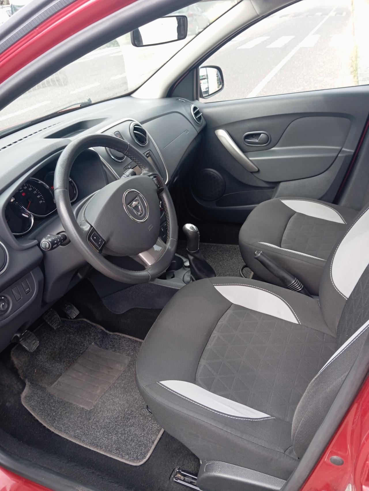 Dacia Sandero 1.5 dCi 8V 90CV Start&Stop Ambiance
