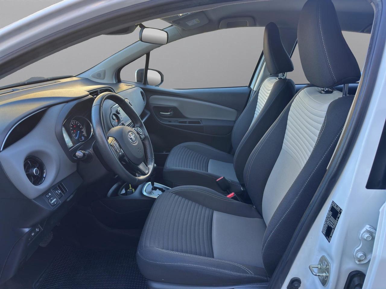 Toyota Yaris 5p 1.5h Active my18