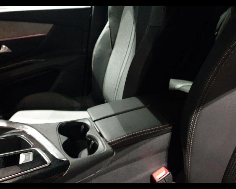 Peugeot 3008 2ª serie Hybrid 136 e-DCS 6 GT