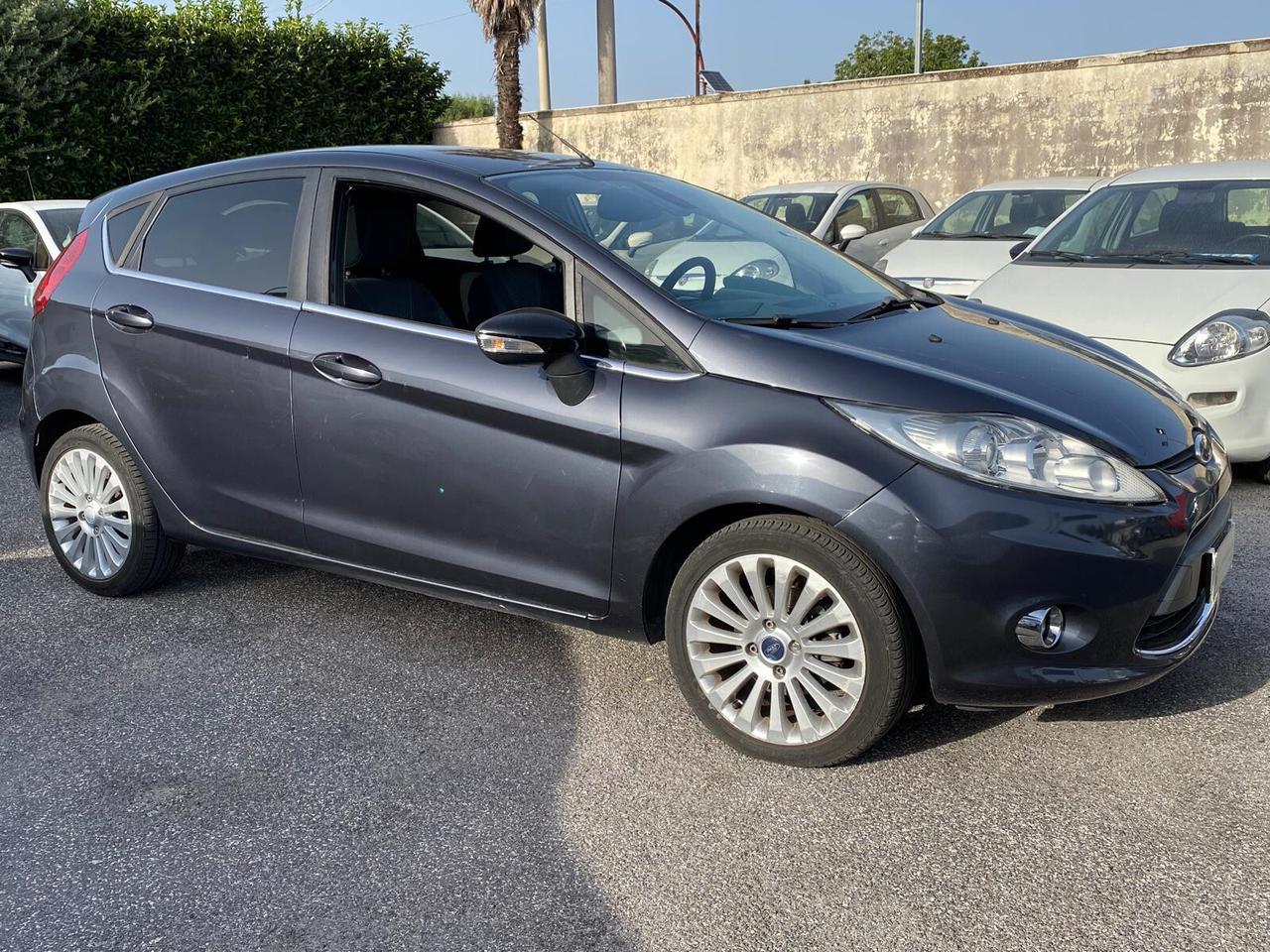 Ford Fiesta 1.4 TDCi 5p. Titanium