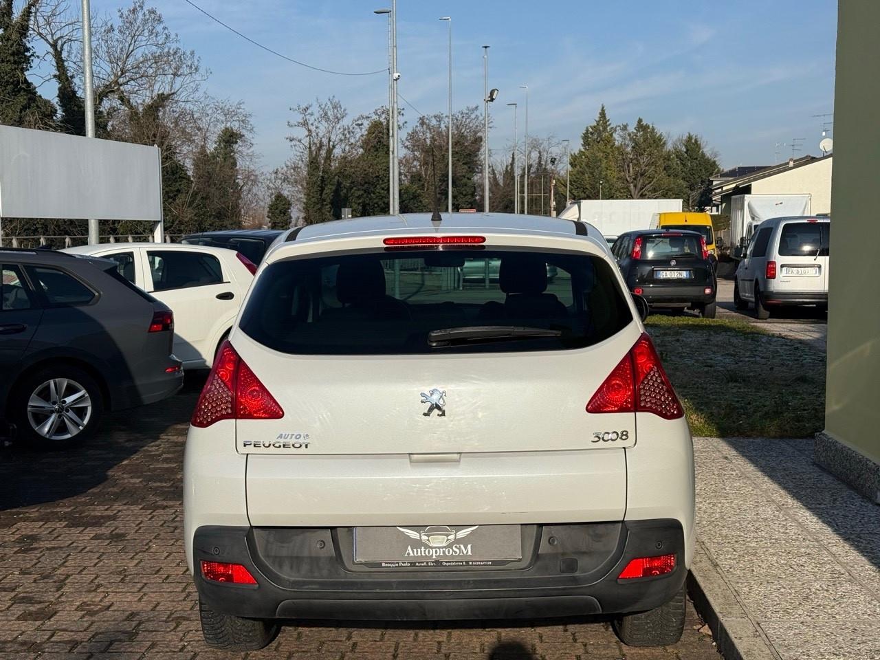 Peugeot 3008 1.6 HDi 112CV