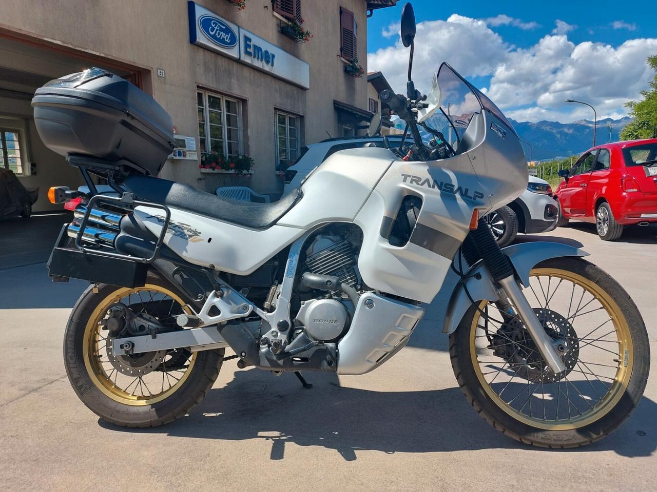 HONDA TRANSALP 600