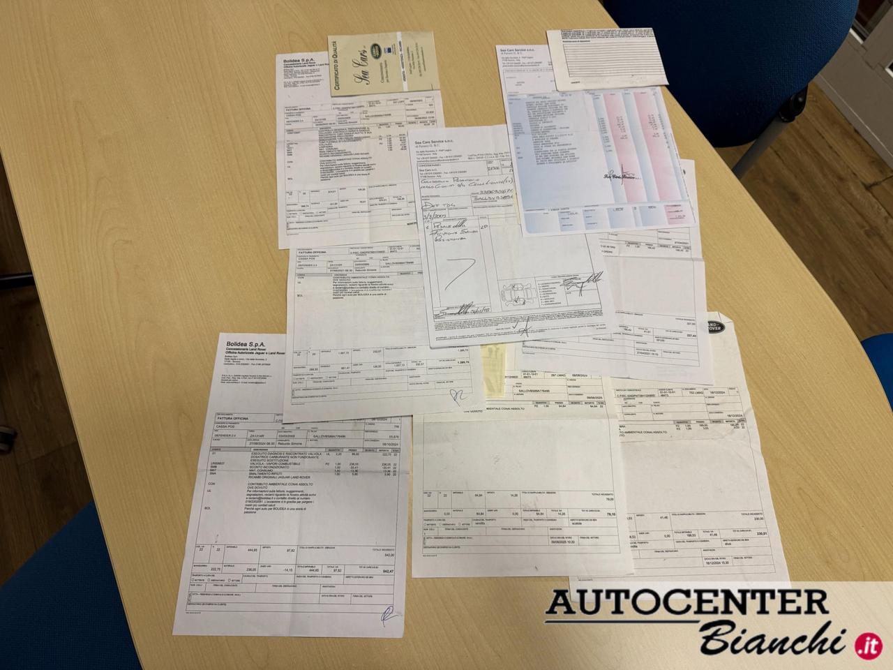 Land Rover Defender 90 SW Defender 90 2.4 td SE SW