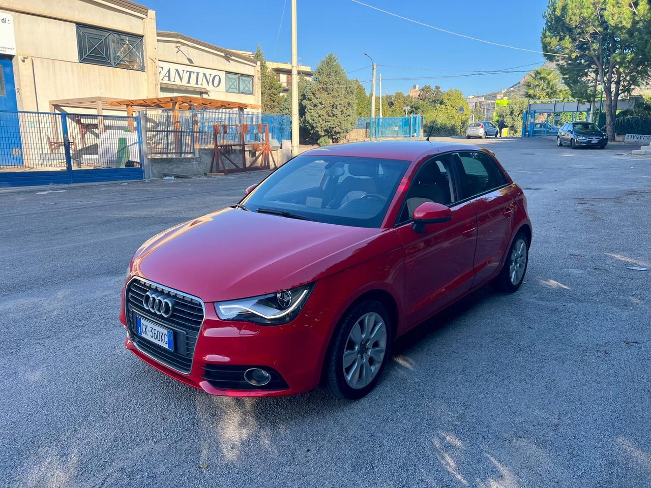 Audi A1 SPB 1.6 TDI 116 CV Admired