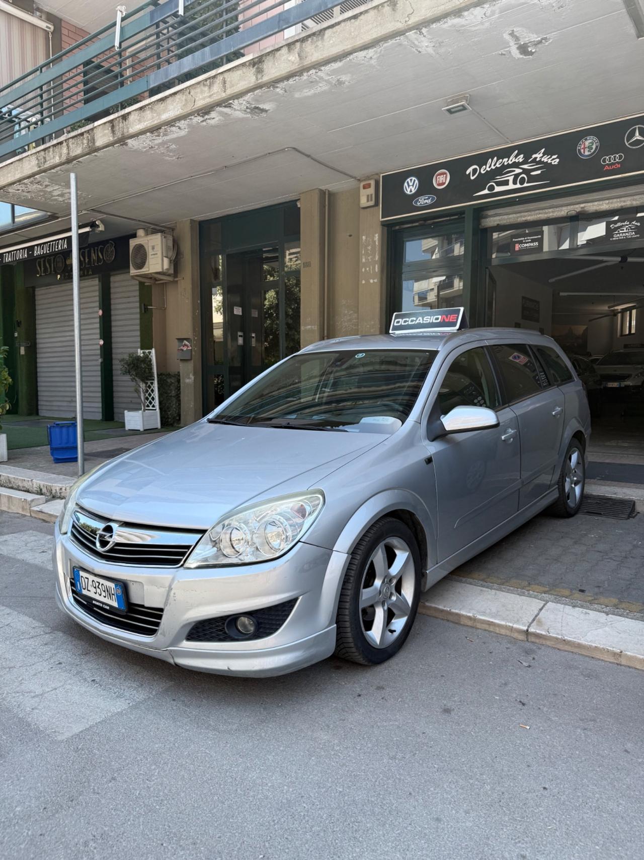 Opel Astra 1.8 16V VVT Station Wagon Enjoy