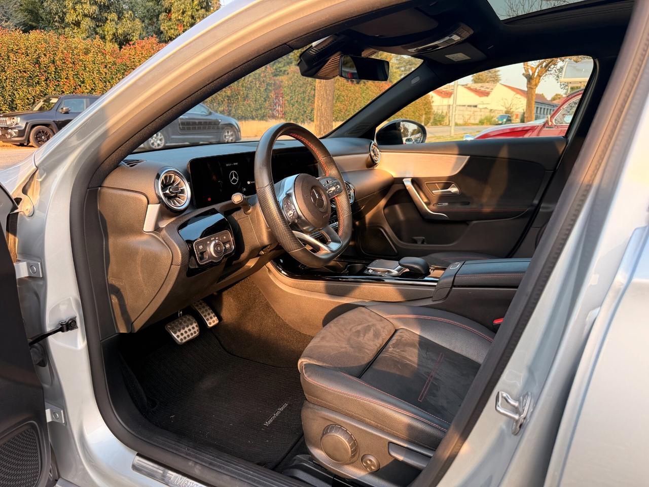 Mercedes-benz A 250 e hybrid EQ Premium | GARANZIA 12 MESI