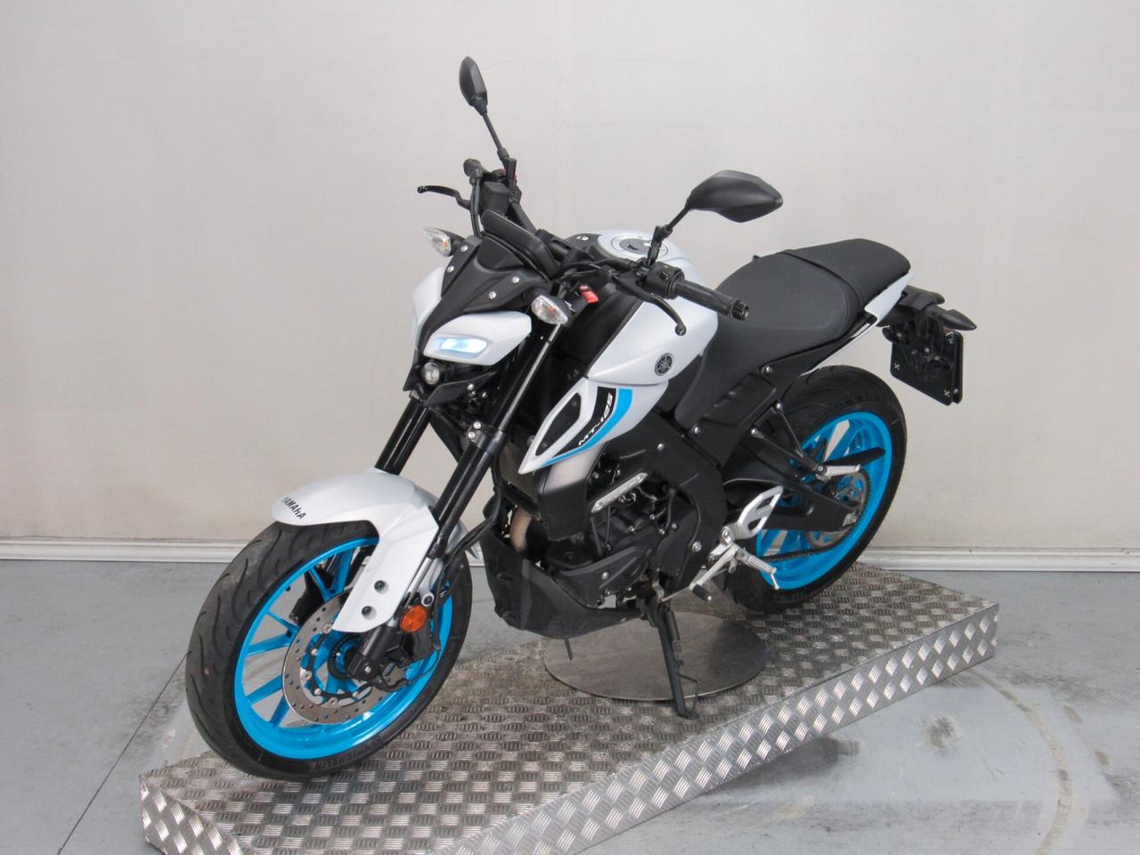 Yamaha MT-125 ABS 11 KW PATENTE A1/B AKRAPOVIC