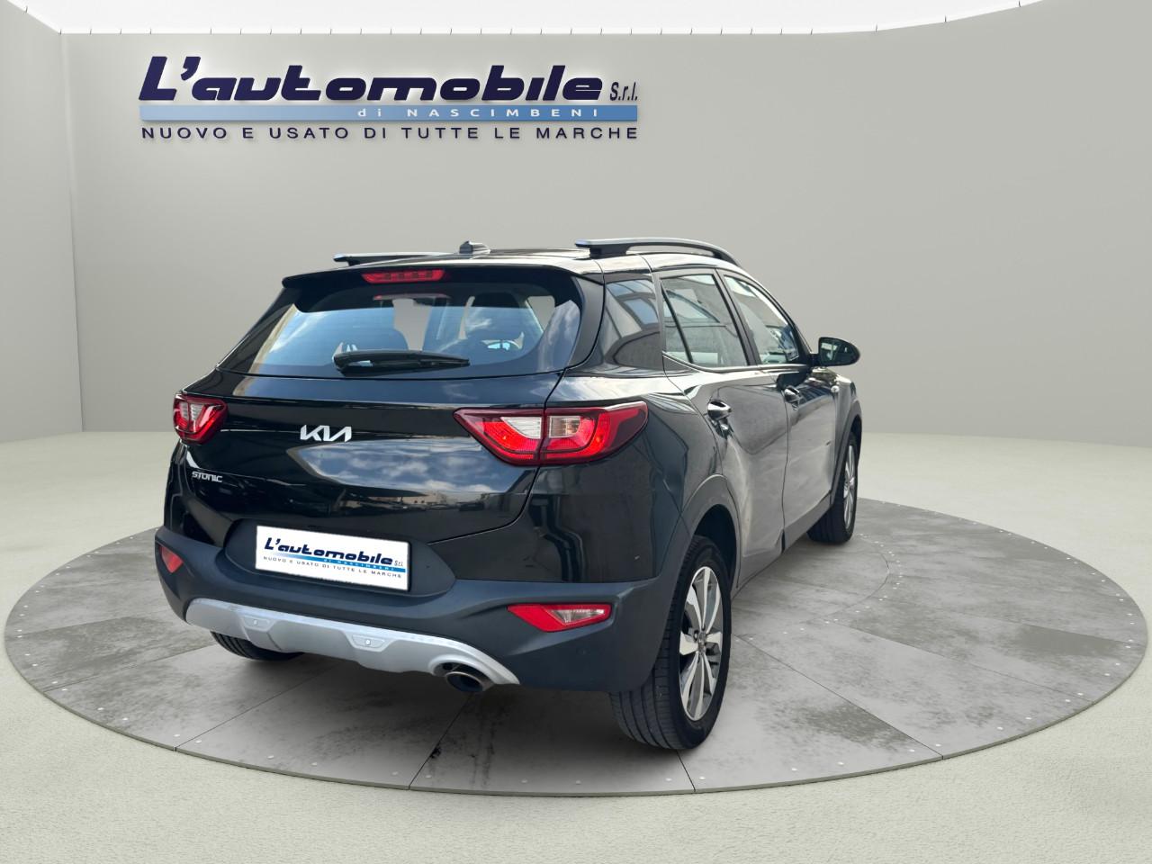 Kia Stonic 1.2 dpi Urban 84cv