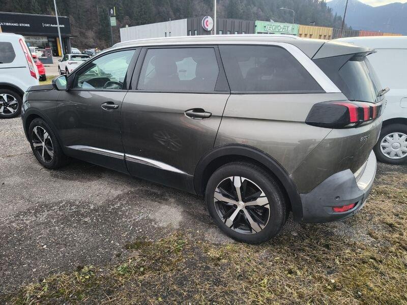 Peugeot 5008 5008 HDI 7 posti EAT8 Allure
