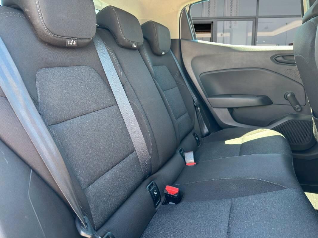 Renault Clio 1.0 tce Business 90cv con CARPLAY
