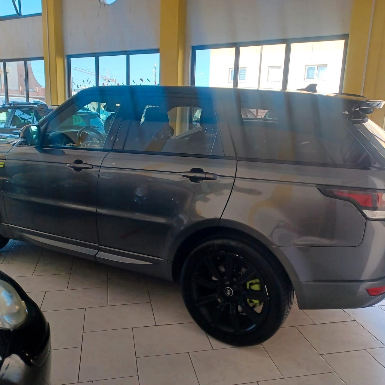 STUPENDA FULL OPTIONAL RANGE ROVER SPORT 3.0 TDI 4X4 AUTOM