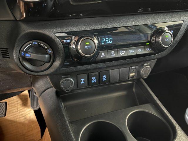 TOYOTA Hilux 2.4 D-4D A/T 4WD 4p D.Cab Executive GANCIO/HARD T.