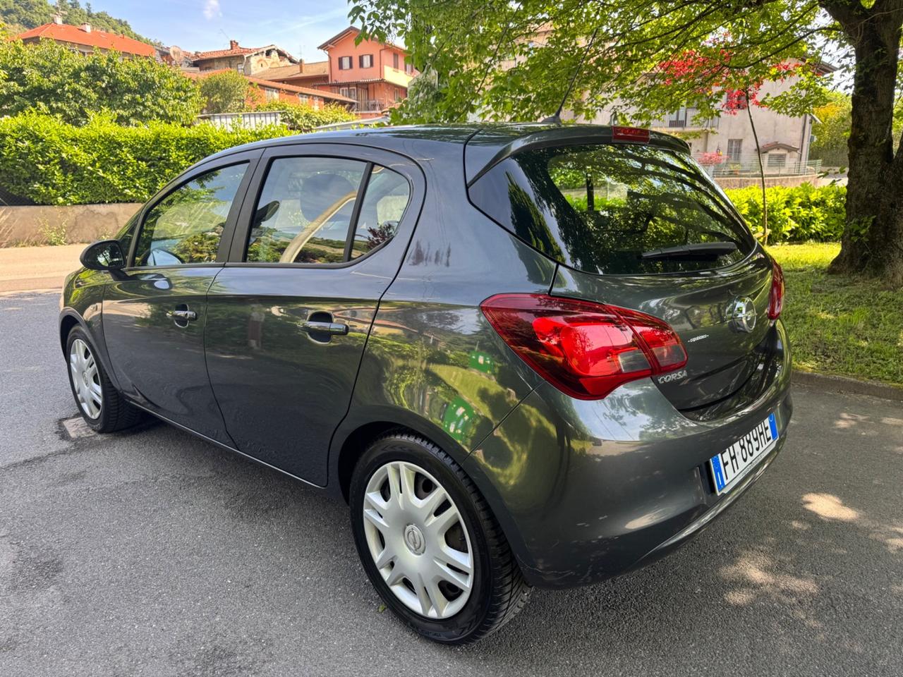 Opel Corsa 1.3 CDTI 5 porte euro6 consumi bassi neopatentati