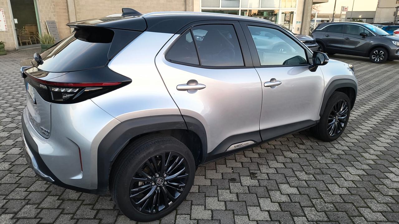 Toyota Yaris Cross 1.5 Hybrid 5p. E-CVT AWD-i Adventure