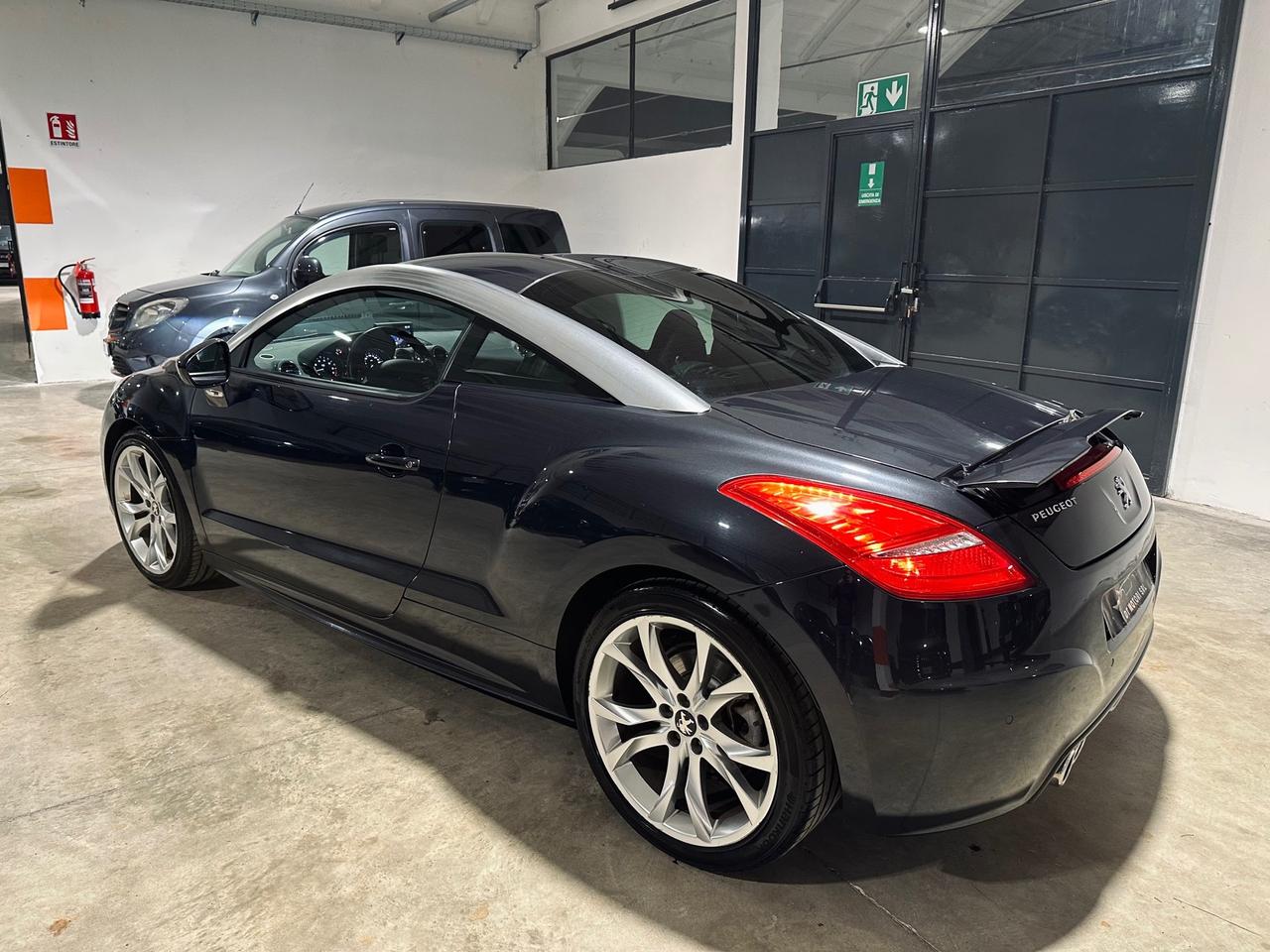 Peugeot RCZ 1.6 thp 16v 156cv UNICOPROP - PELLE - NAVI - FULL!