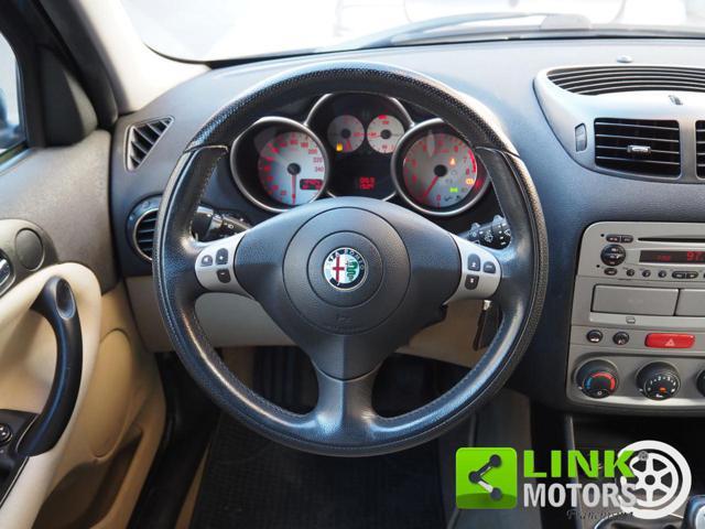 ALFA ROMEO 147 1.6i 16V T.S. (105 CV) cat 5p. Dist.