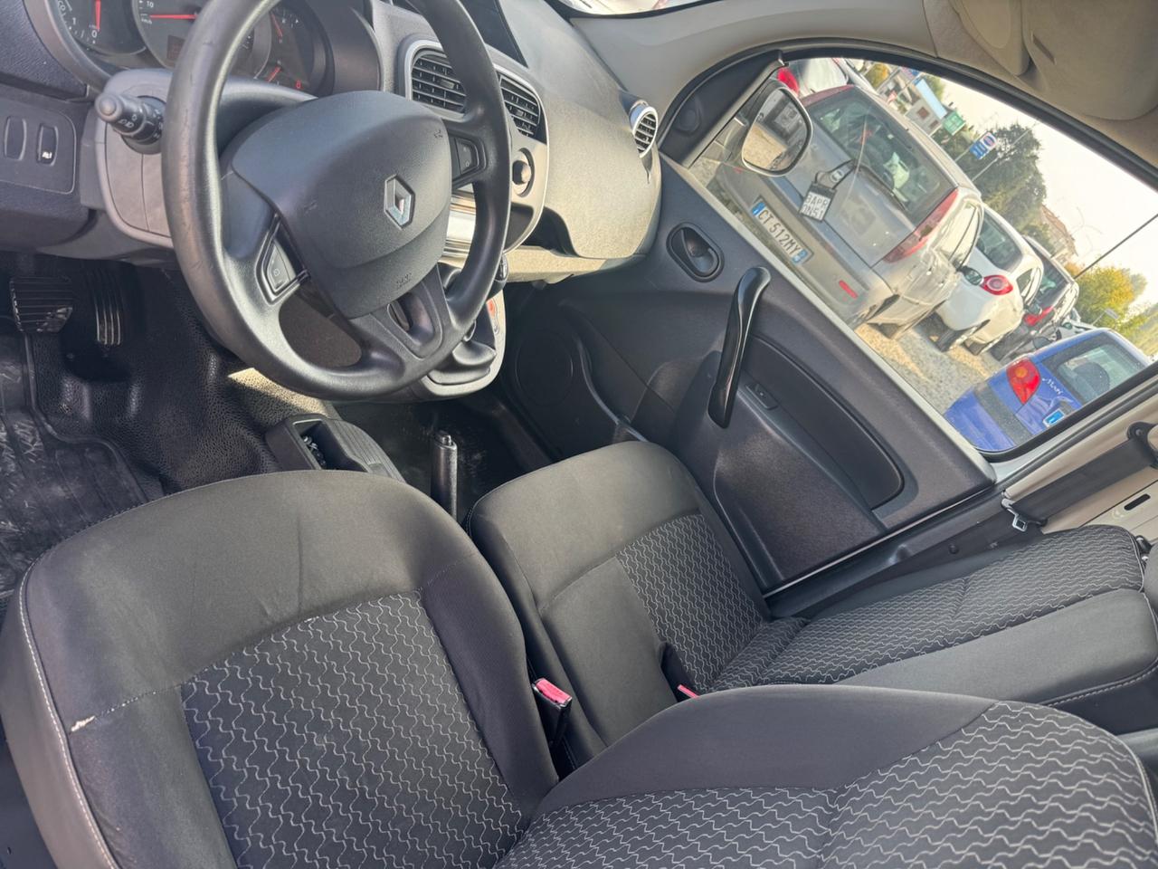 Renault Kangoo 1.5 dCi 90CV 5 porte Stop & Start Limited