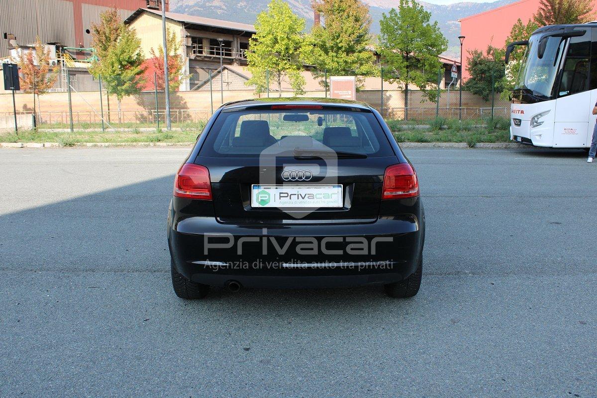 AUDI A3 1.6 TDI 105 CV CR Ambiente