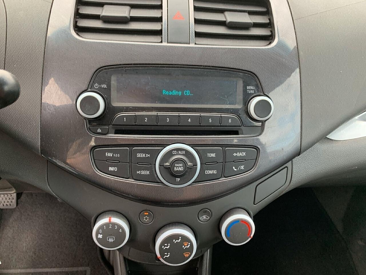 Chevrolet Spark 1.0 NEO-PAT BENZ/GPL
