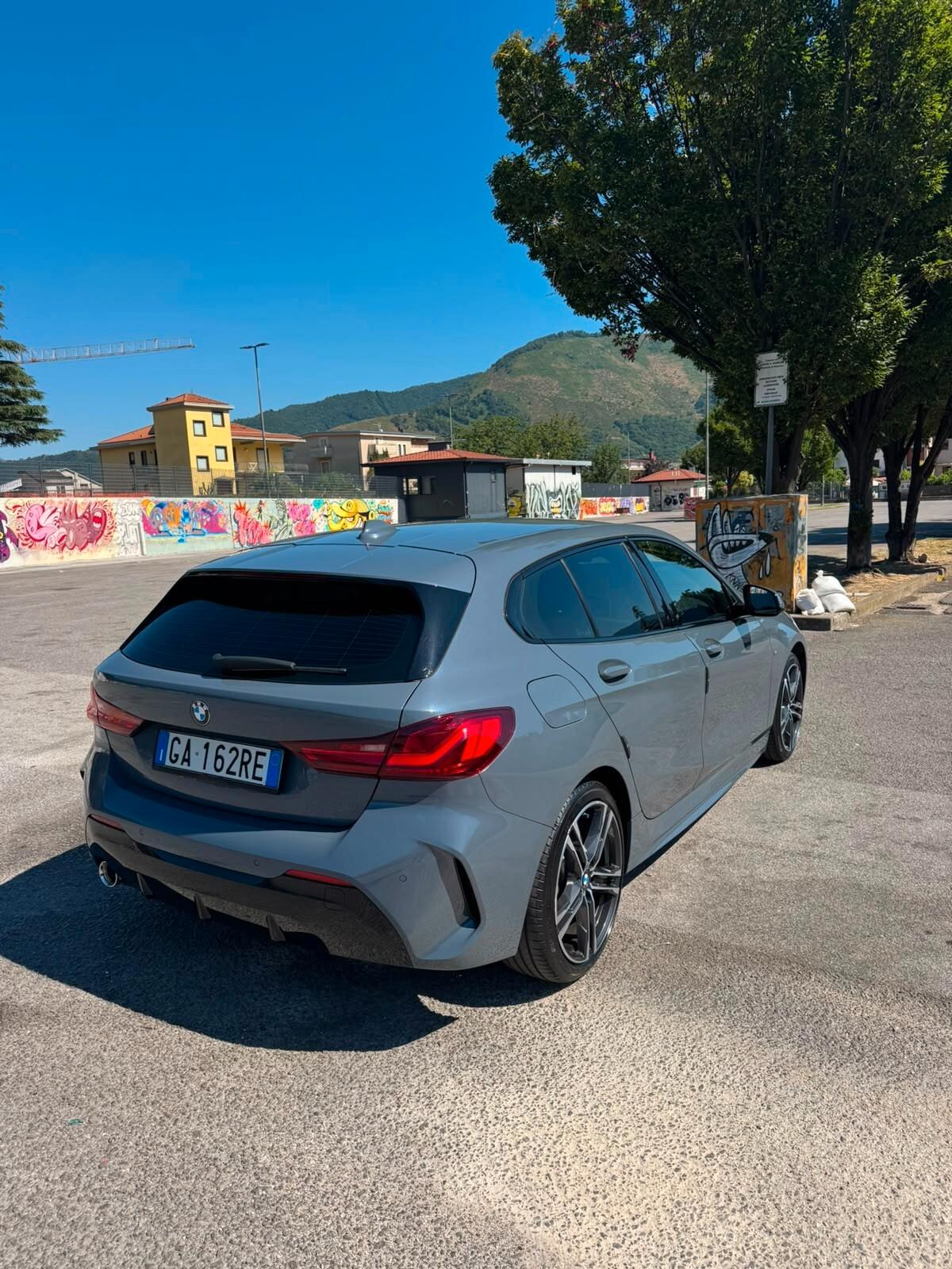 Bmw 116 116d 5p. Msport