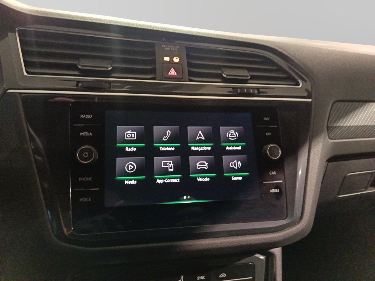 VOLKSWAGEN Tiguan Allspace - Tiguan Allspace 2.0 TDI SCR DSG 4MOTION R-Line