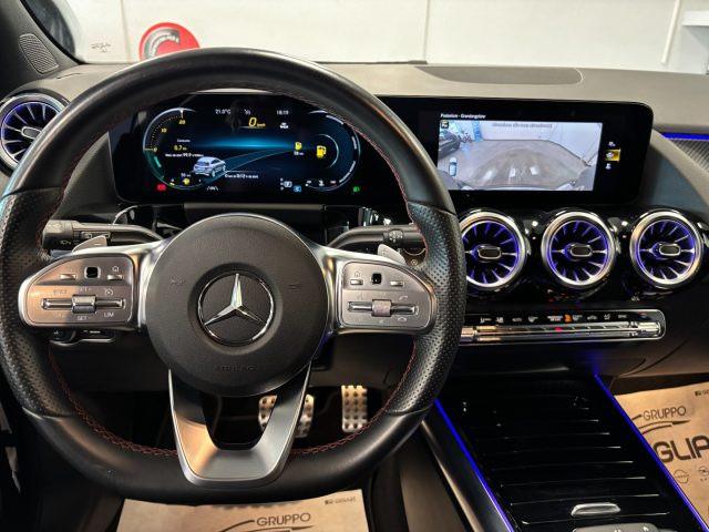 MERCEDES-BENZ GLA 180 d AMG Premium Automatico