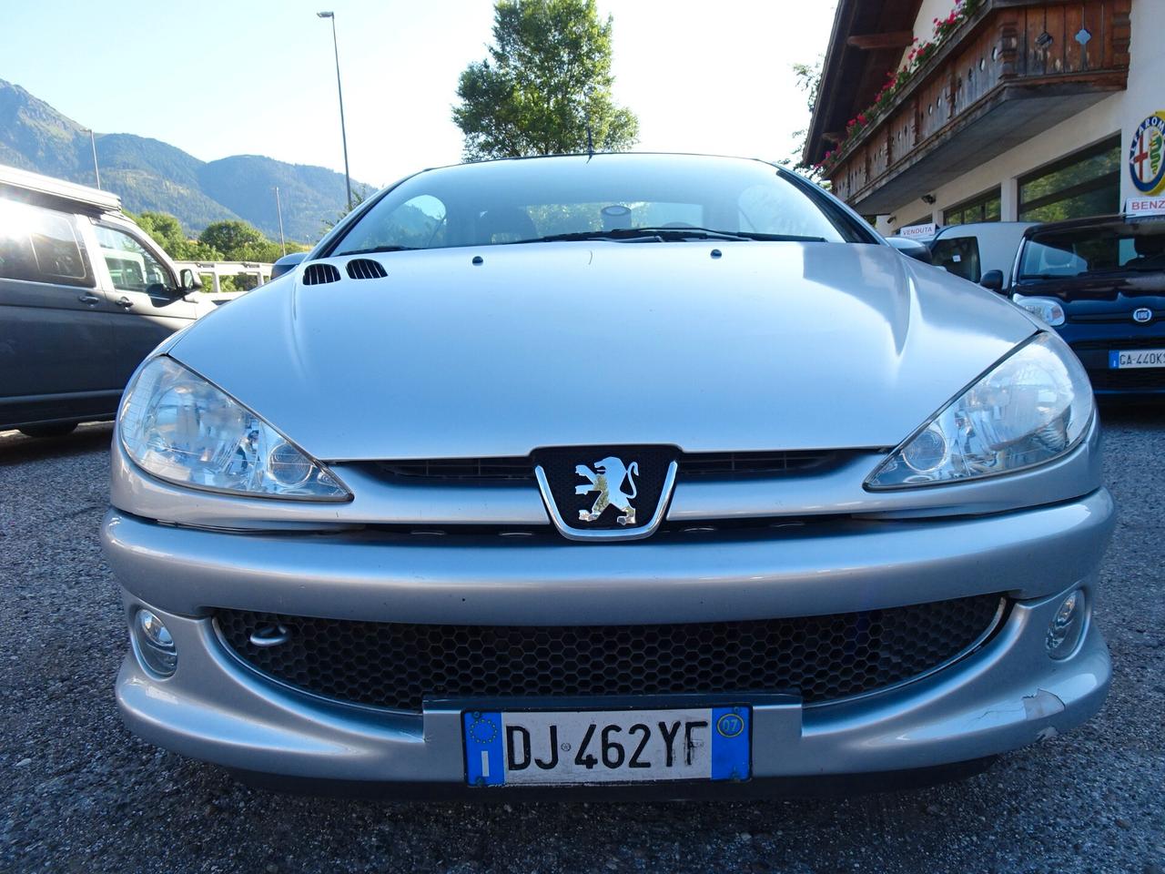 Peugeot 206 1.6 16V CC Enfant Terrible LEGGERE ANNUNCIO