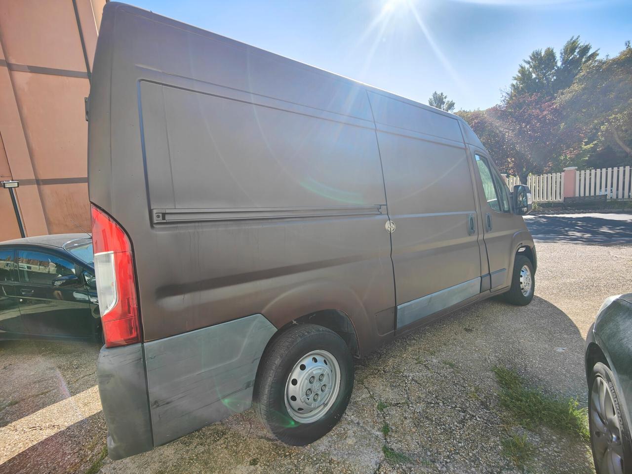 Furgone Peugeot boxer 2.2