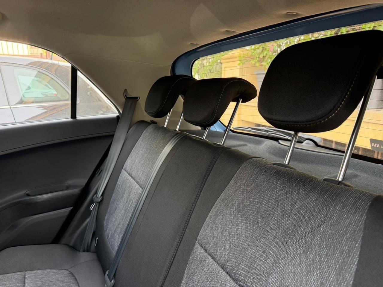 Kia Picanto 1.0 12V 5 porte Glam