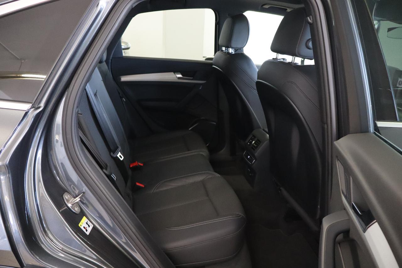 AUDI Q5 SPORTBACK 40 2.0 TDI SLINE QUATTRO S-TRONIC MATRIX - TETTO