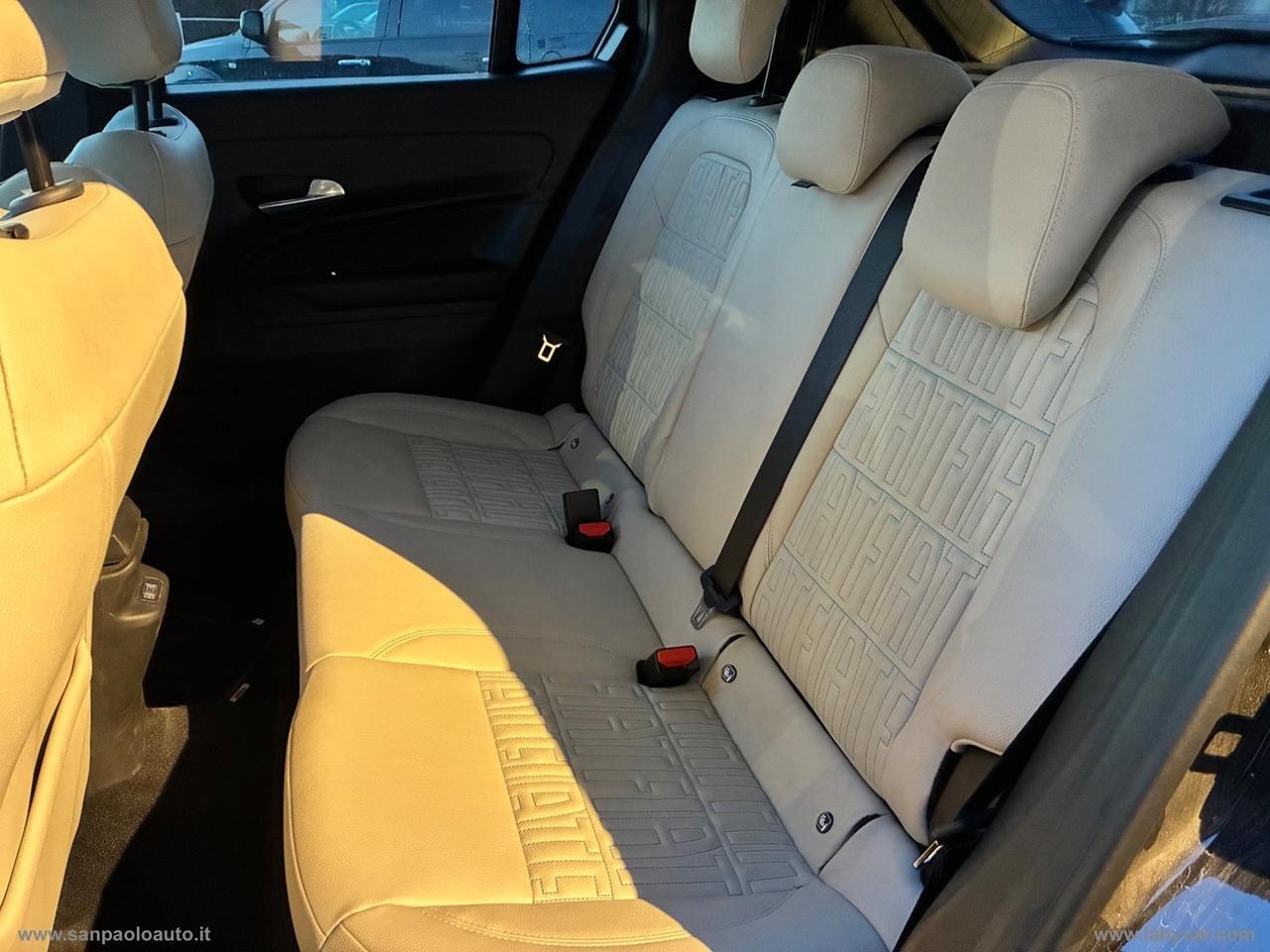 FIAT 600 Hybrid 110 CV DCT MHEV La Prima