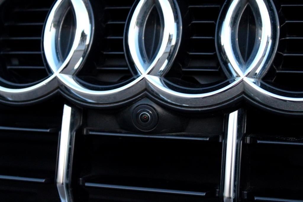 AUDI Q3 2.0 TDI Aut. *4 Telecamere *Matrix