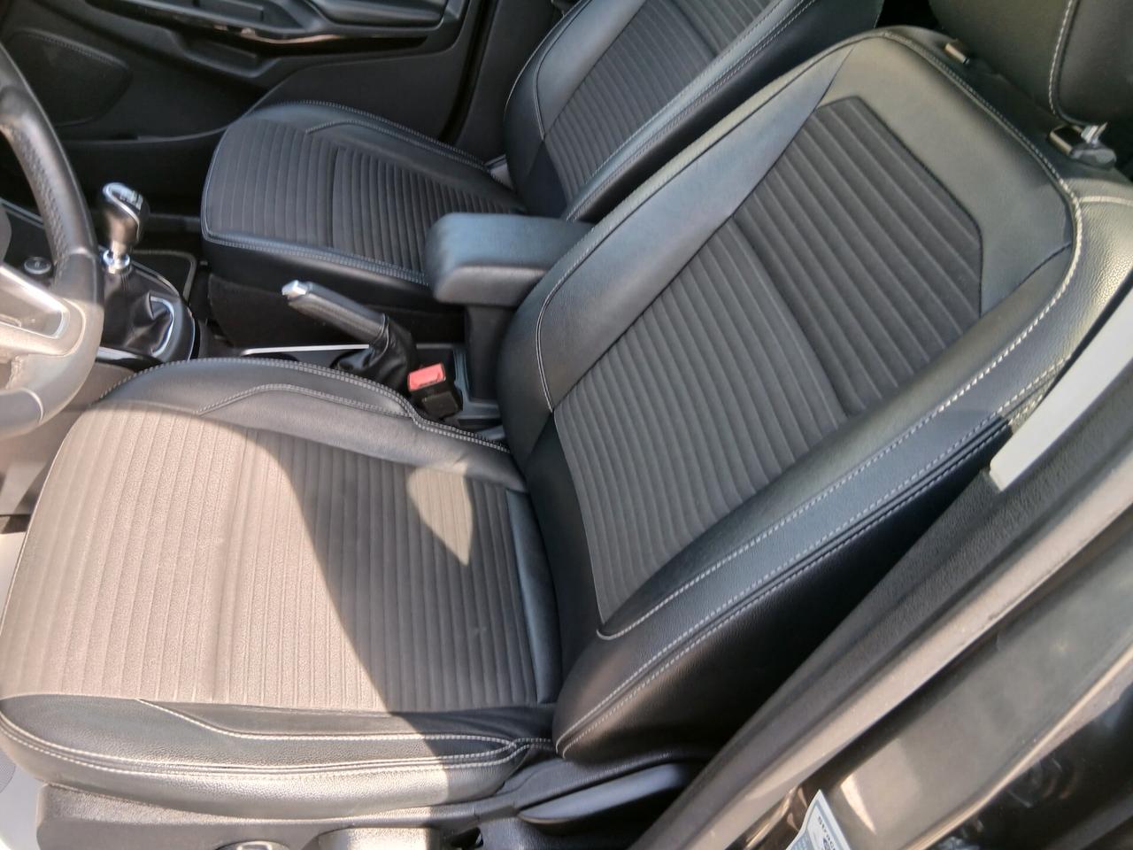 Ford EcoSport 1.5 TDCi 100 CV Start&Stop Titanium