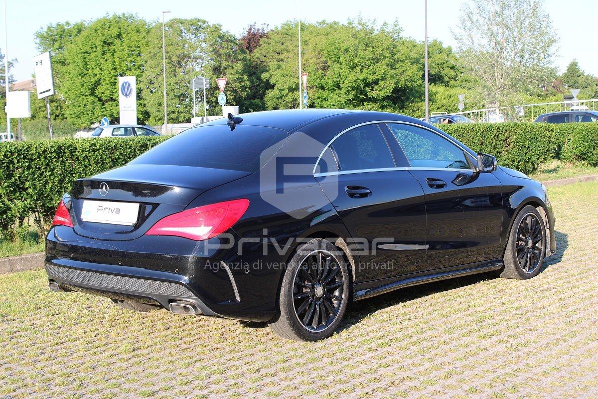 MERCEDES CLA 220 d Automatic Premium Dark Night