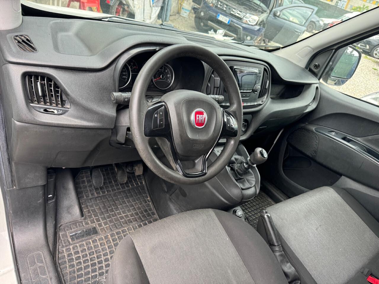 Fiat Doblo Doblò 1.4 T-Jet Natural Power PL-TN Cargo Maxi Lam.SX 3posti