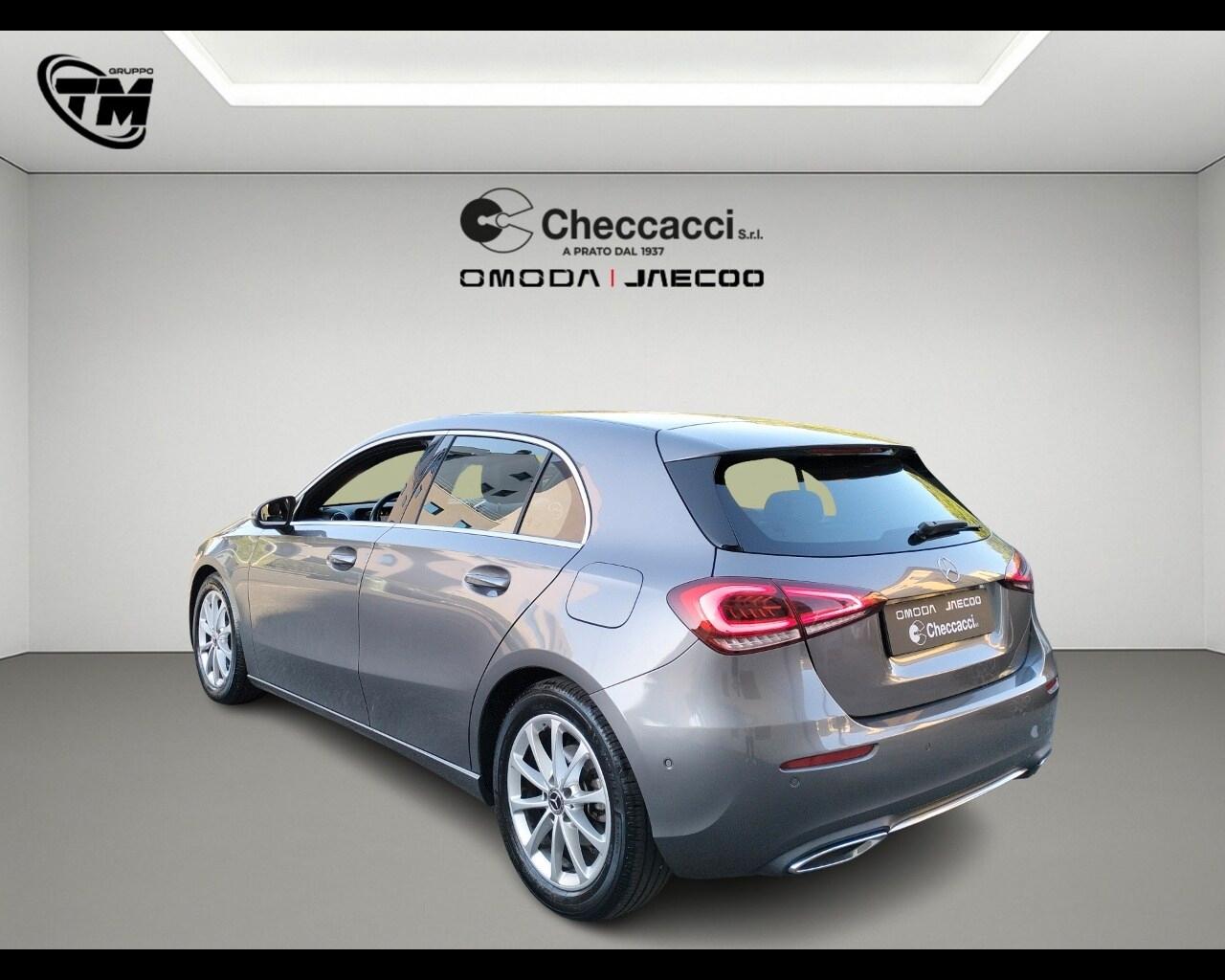 MERCEDES Classe A (V177) A 180 Automatic Bu...