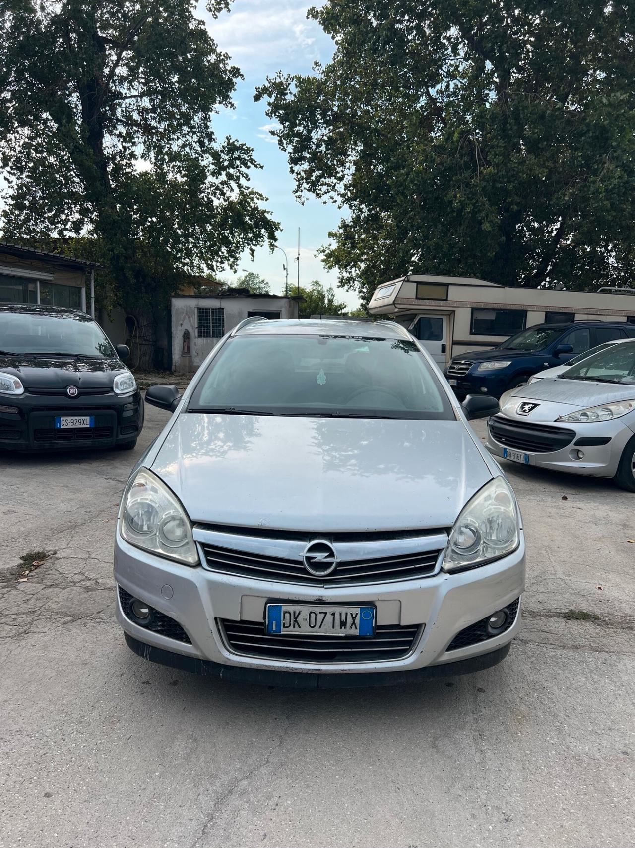 Opel Astra 1.4 16V Twinport Station Wagon Enjoy