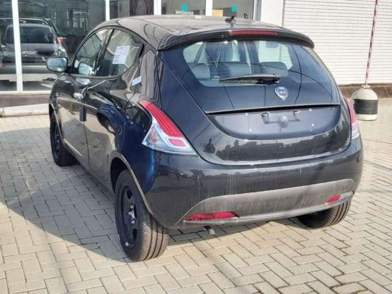 Lancia Ypsilon 1.0 FireFly Hybrid Oro