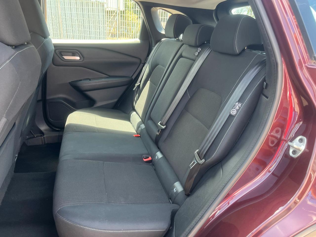 Nissan Qashqai MHEV 140 CV Business