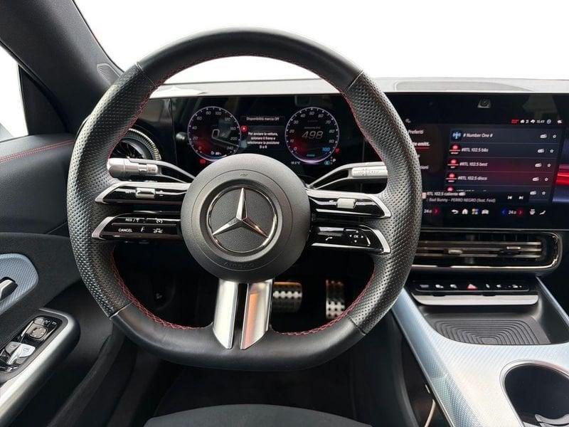 Mercedes-Benz CLA Shooting Brake Elettrica 250+ AMG Line Premium
