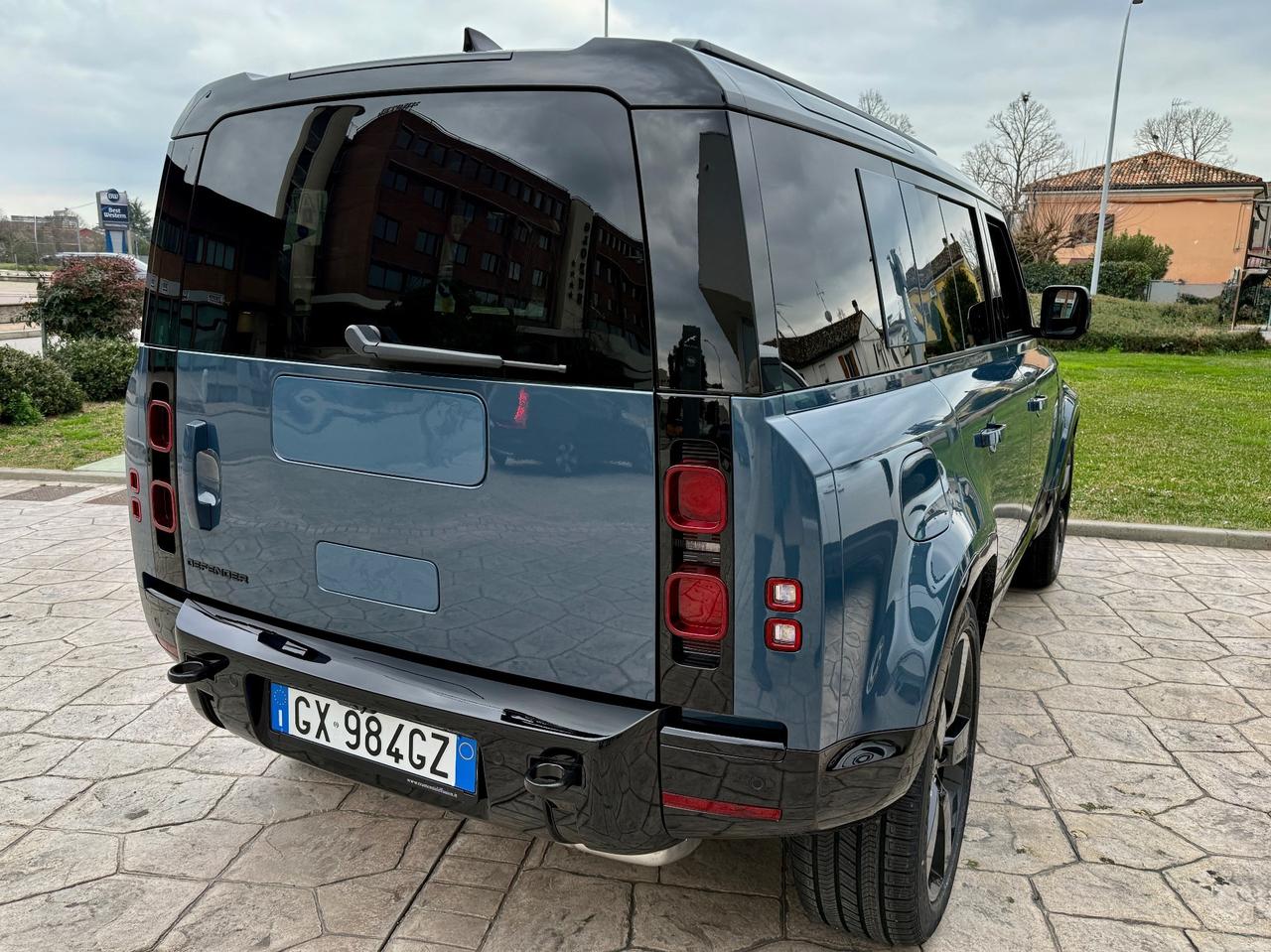 Land Rover Defender 300 CV - SUBENTRO LEASING